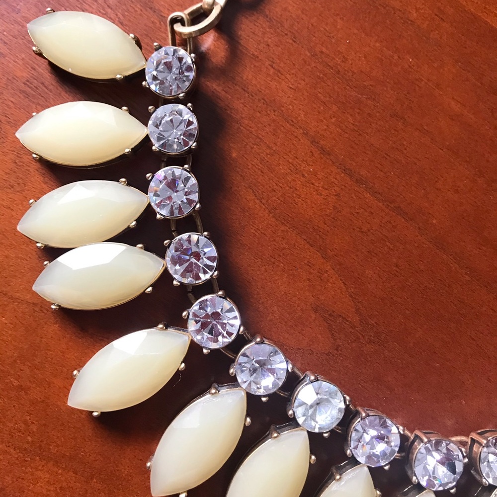 ✨J. Crew Double Layered Statement Necklace